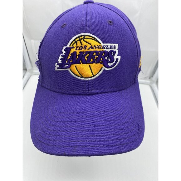 Los Angeles Lakers Purple Baseball Hat Cap NBA OSFM Flex Fit Stretch - Picture 2 of 9
